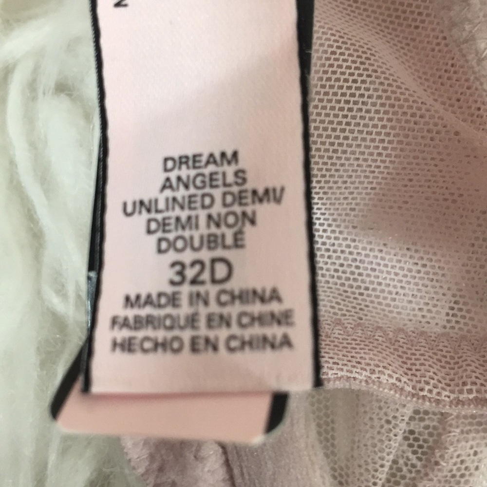 Victoria’s Secret Dream Angels Unlined Demi Bra - Picture 7 of 9